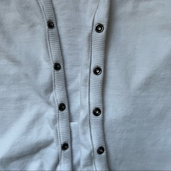 🔥HOST PICK🔥 Vintage Club Monaco Button Down Cardigan - Picture 3 of 7